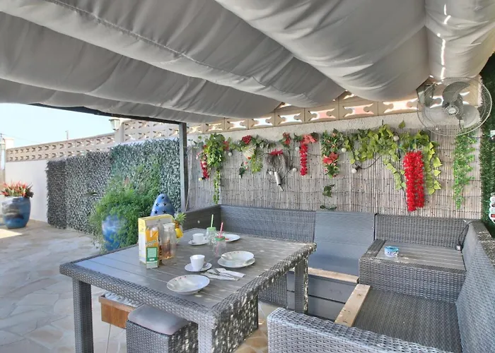 Paris By Carlosferien Villa